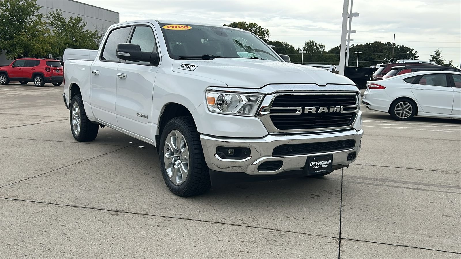 Used 2020 White Ram Big Horn/Lone Star image 2