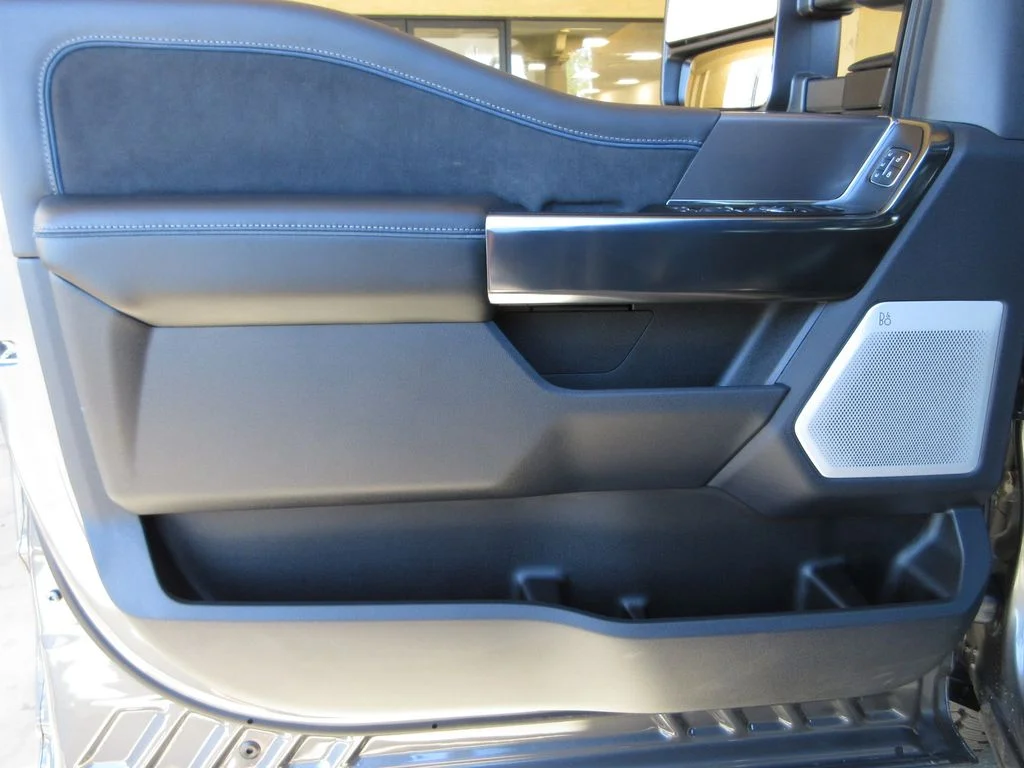 New 2026 Carbonized Gray Metallic Ford Platinum image 9