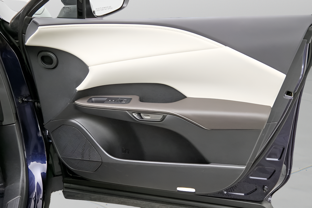 Used 2024 Mica Lexus 350 Premium image 40