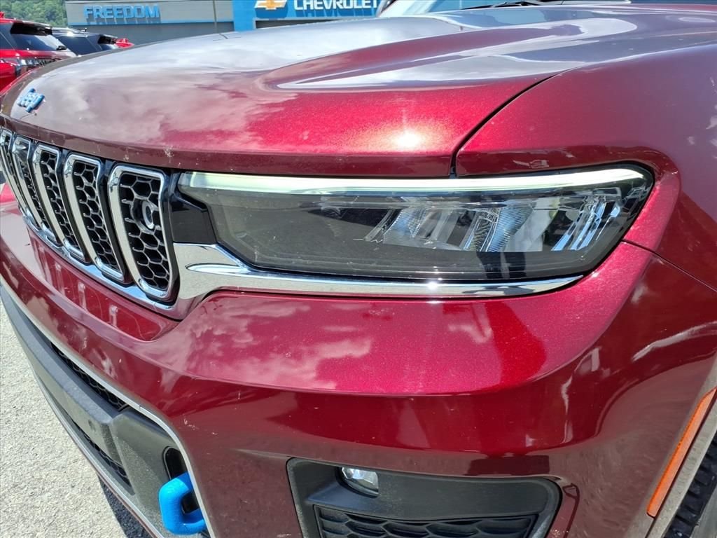 Used 2023 Red Jeep Overland 4xe image 2