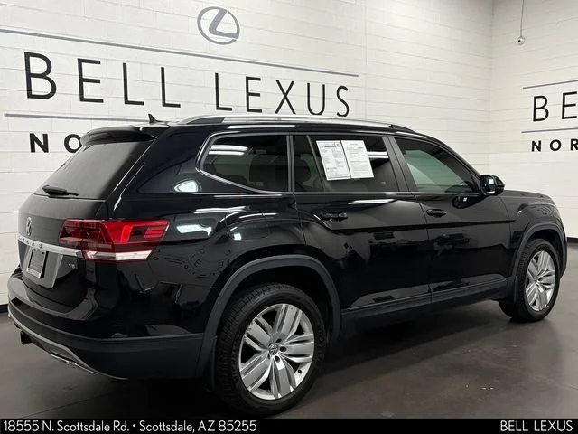 Used 2019 Black Volkswagen 3.6L V6 SE image 4