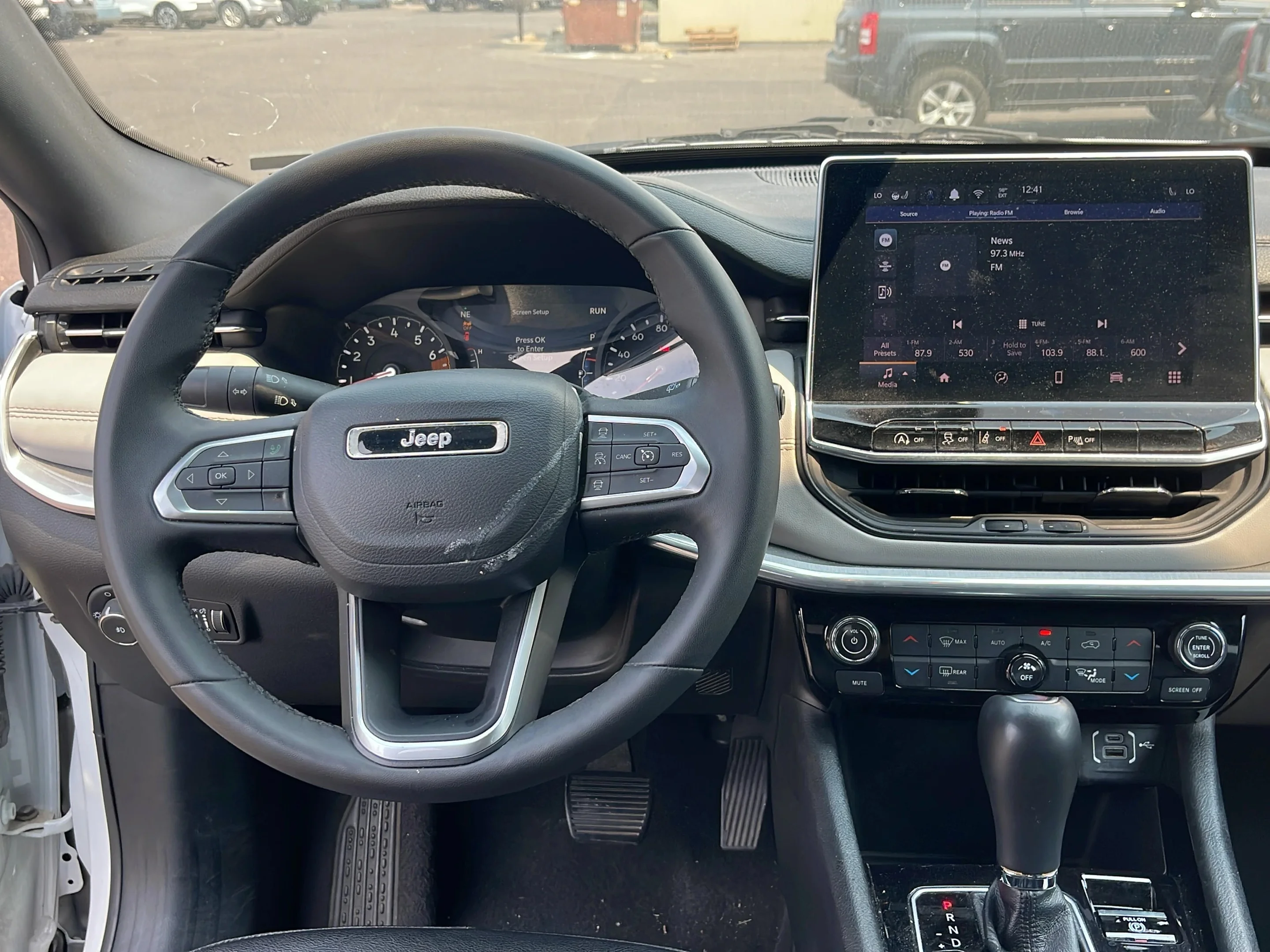 2024 Jeep Compass Limited - Photo 11