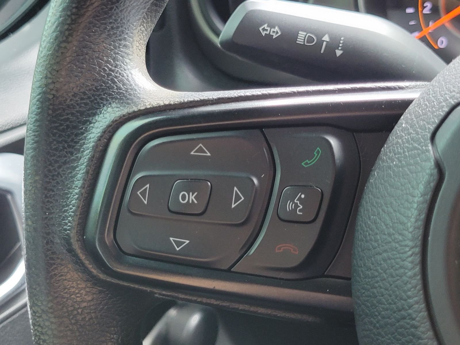 Used 2019 White Jeep Unlimited Sport image 16