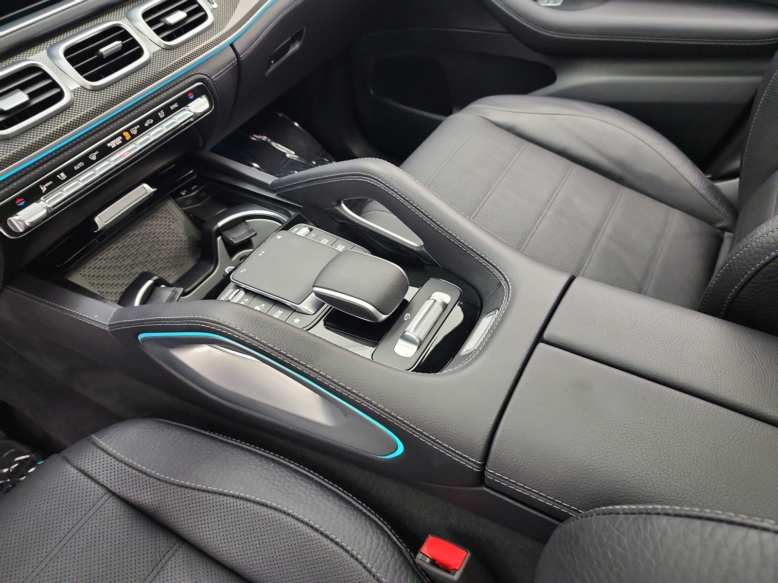 Used 2023 Black Mercedes-Benz GLE 450 4MATIC® SUV image 11