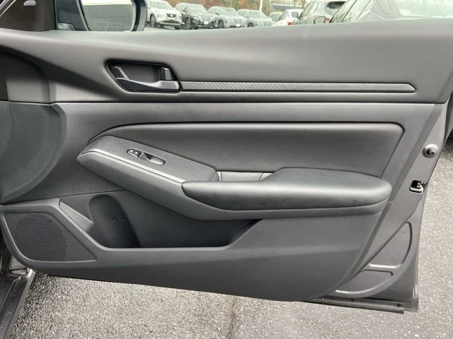2025 Nissan Altima S - Photo 27