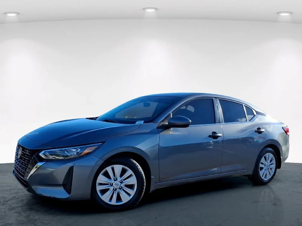 Used 2024 Gray Nissan S image 2