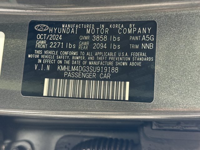Used 2025 Amazon Gray Hyundai SEL Sport image 27