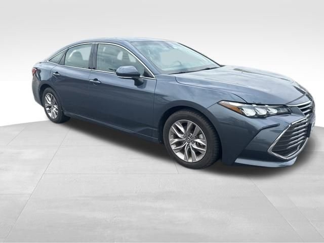 Used 2019 Gray Toyota XLE image 13