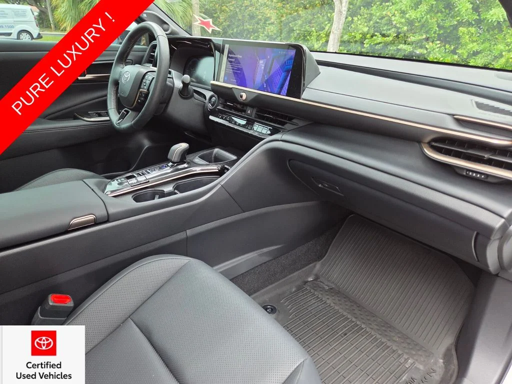 Used 2024 White Toyota Limited image 13
