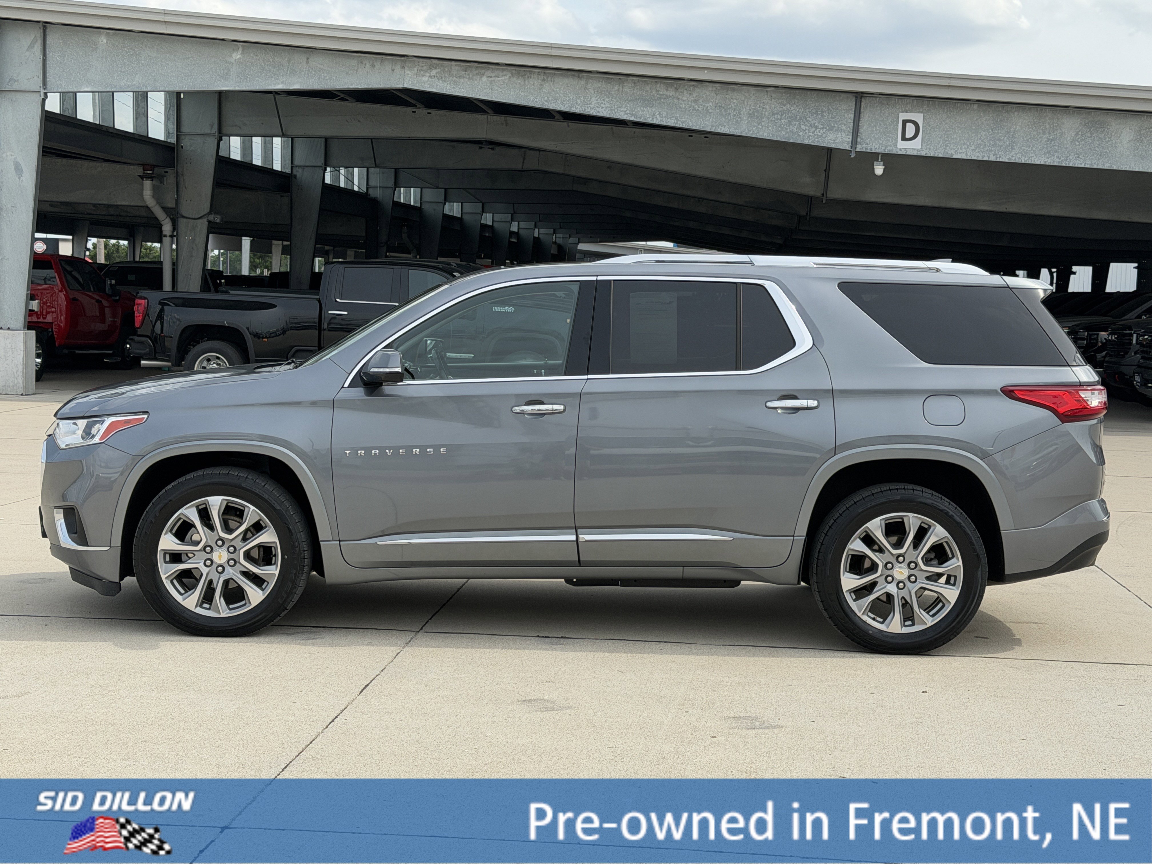 Used 2019 Satin Steel Metallic Chevrolet Premier image 8