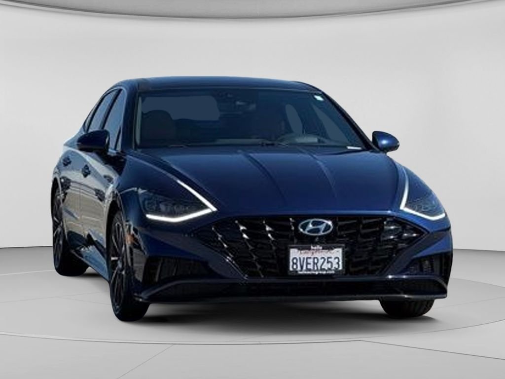 Used 2021 Stormy Blue Hyundai Limited image 6