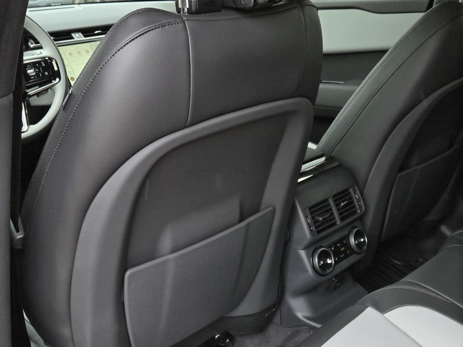 New 2026 Varesine Blue Land Rover S image 34