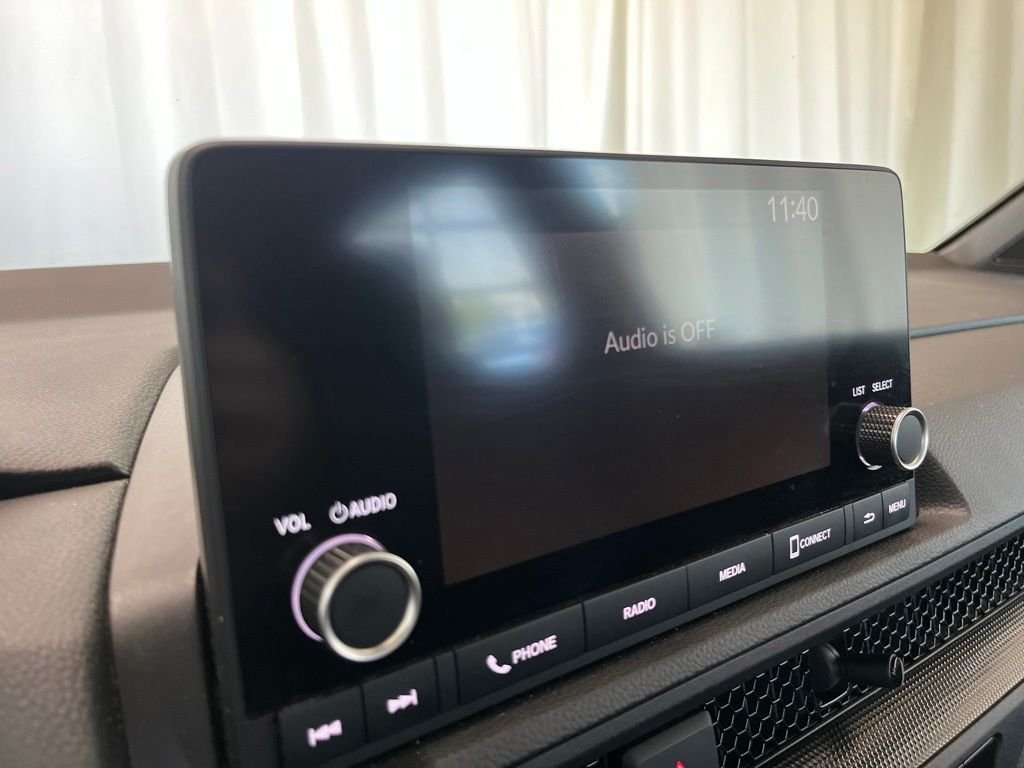 Used 2023  Honda Sport image 12