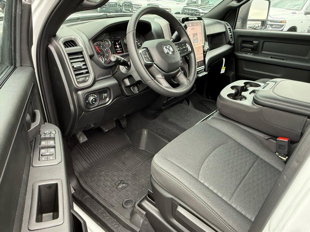 New 2026 Bright White Clear-Coat Exterior Paint RAM Tradesman Crew Cab 4x4 6