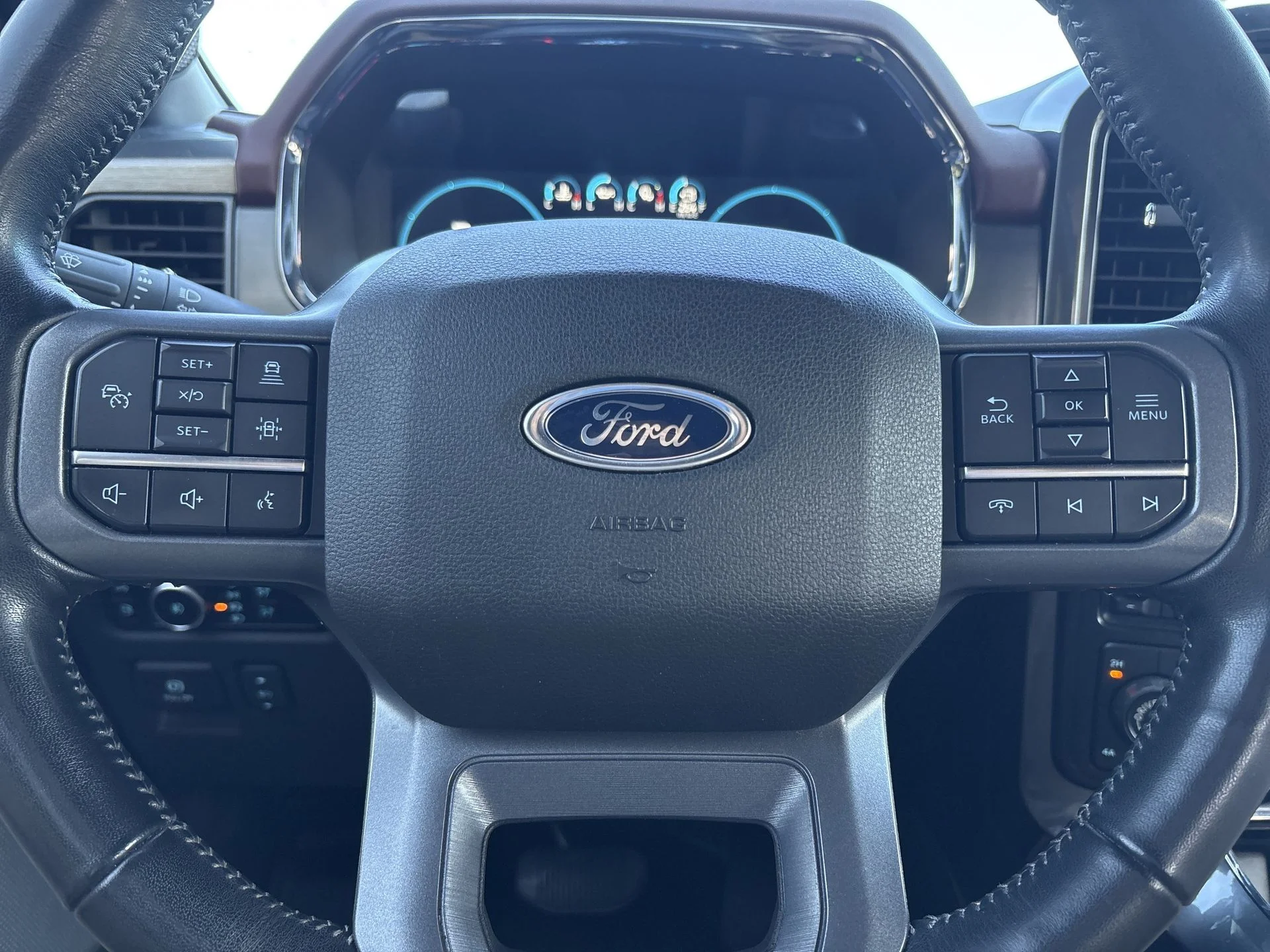 Certified Used 2023 Black Metallic Ford Lariat image 15
