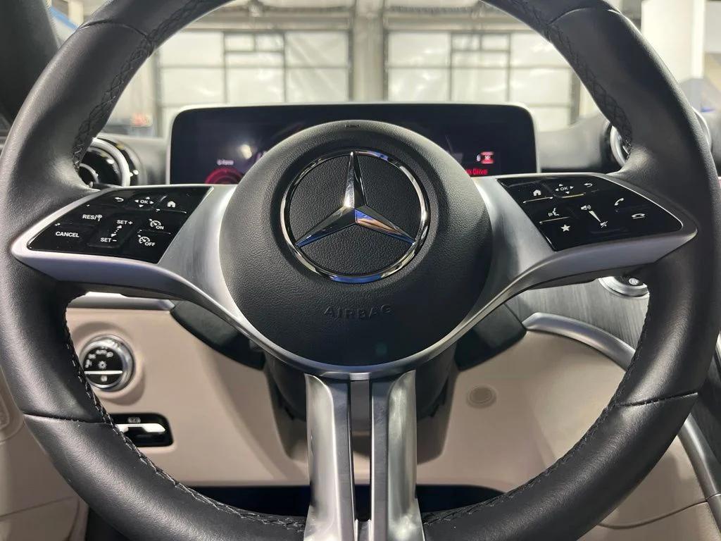 Used 2025 Polar White Mercedes-Benz C 300 image 16