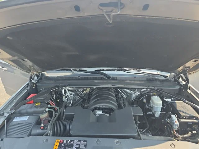 Used 2018 Gray Chevrolet LT image 31