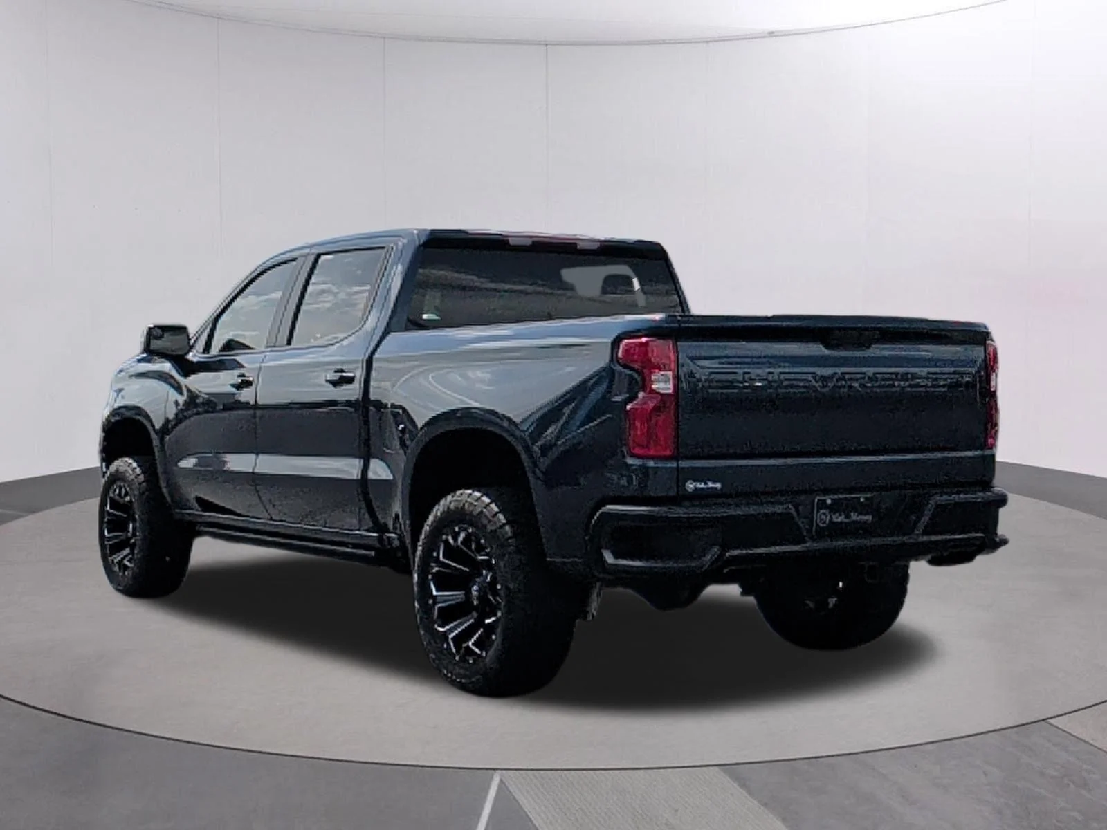 Used 2020 NORTHSKY BLUE METALLIC Chevrolet LT Trail Boss image 3