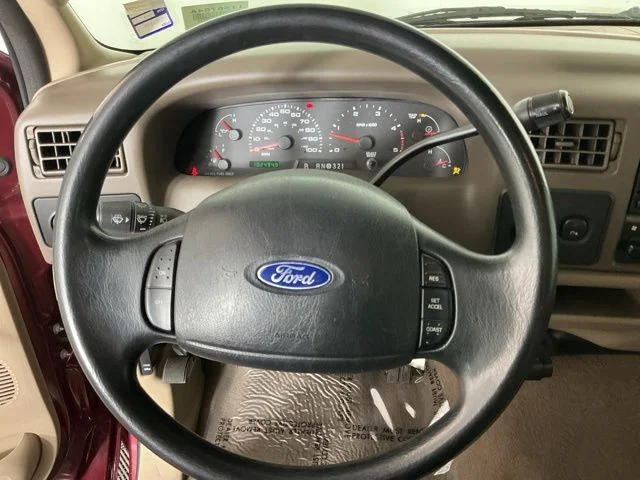 Used 2004 Red Clearcoat Ford XLT image 14