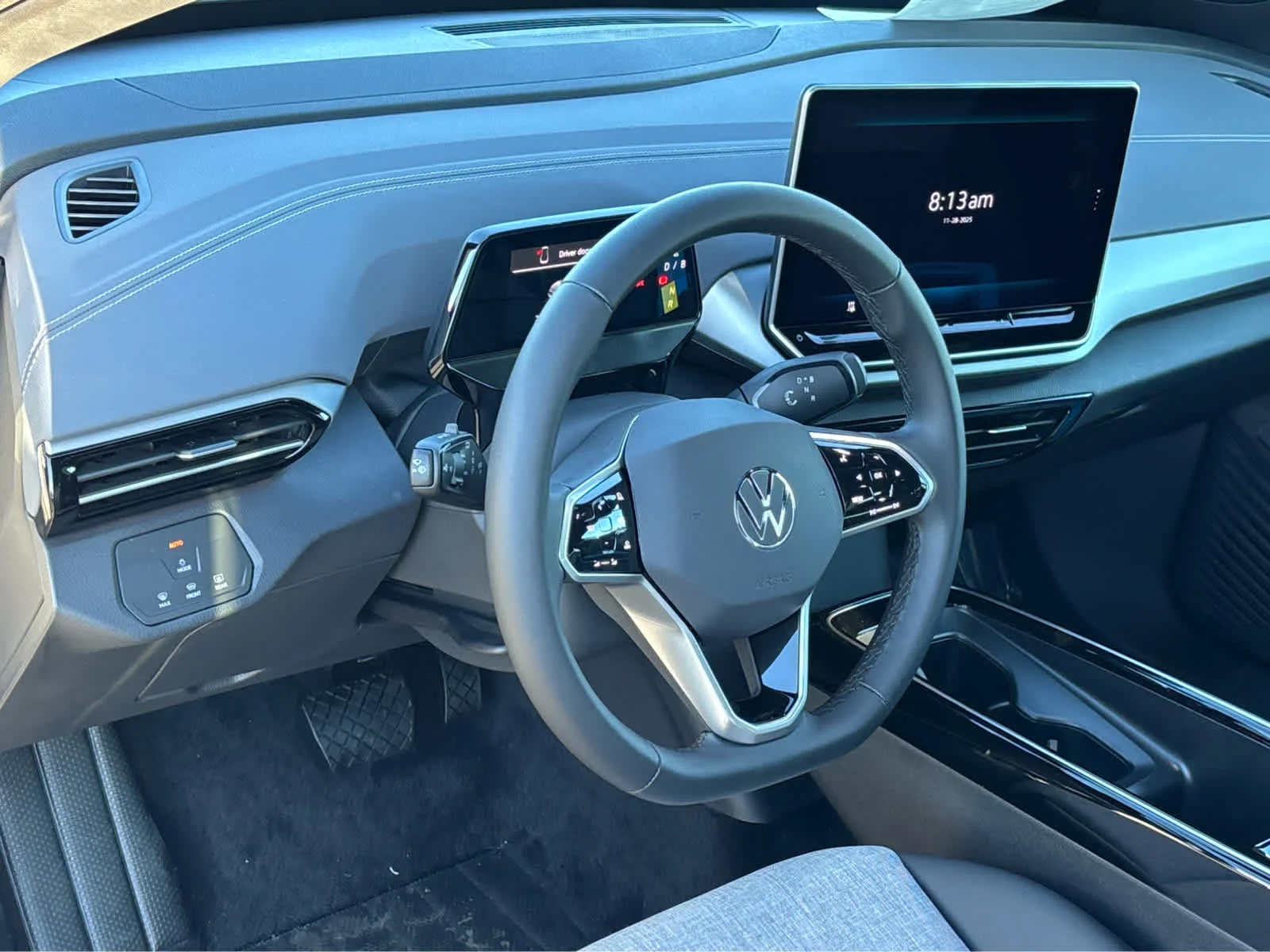 2025 Volkswagen ID.4 PRO - Photo 12