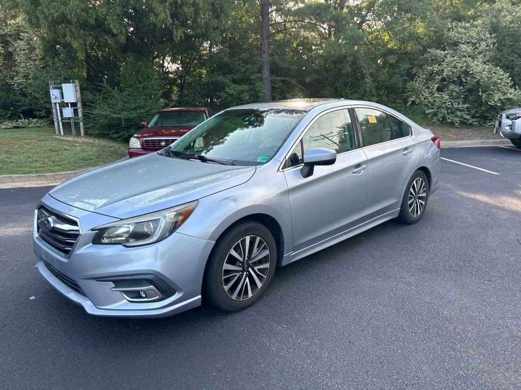 Used 2018 Silver Subaru 2.5i image 7