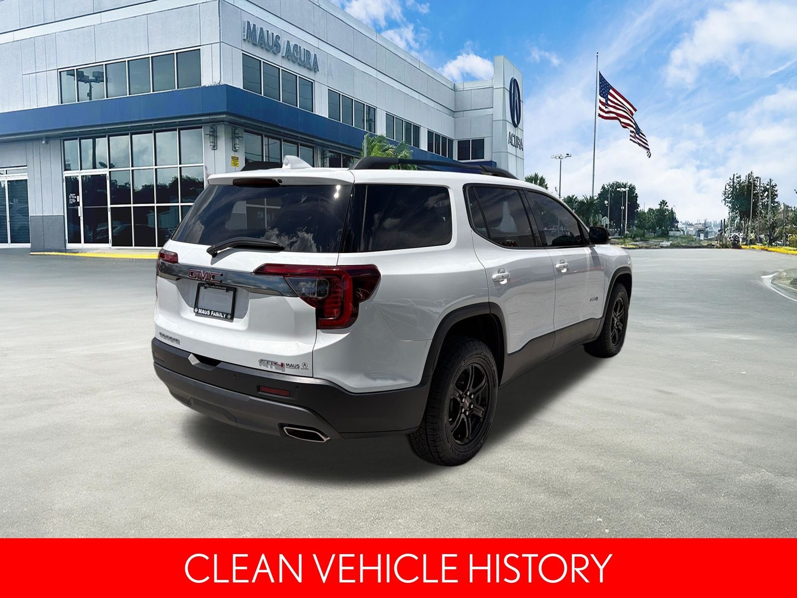 Used 2023 White GMC AT4 image 4