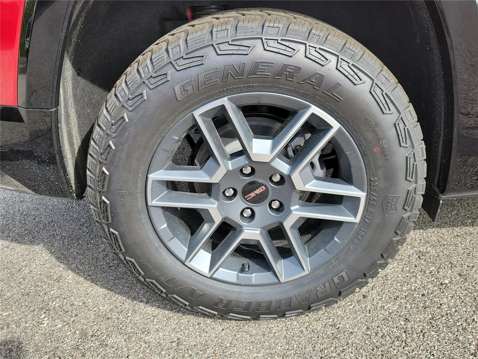 2026 GMC Terrain AT4 - Photo 5