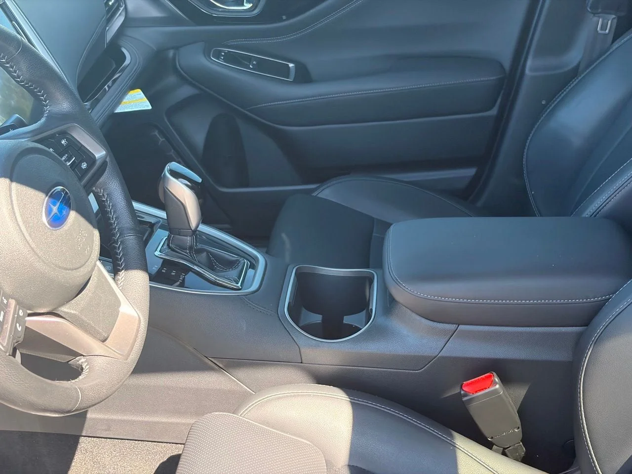 Used 2021 Abyss Blue Pearl Subaru Limited image 18