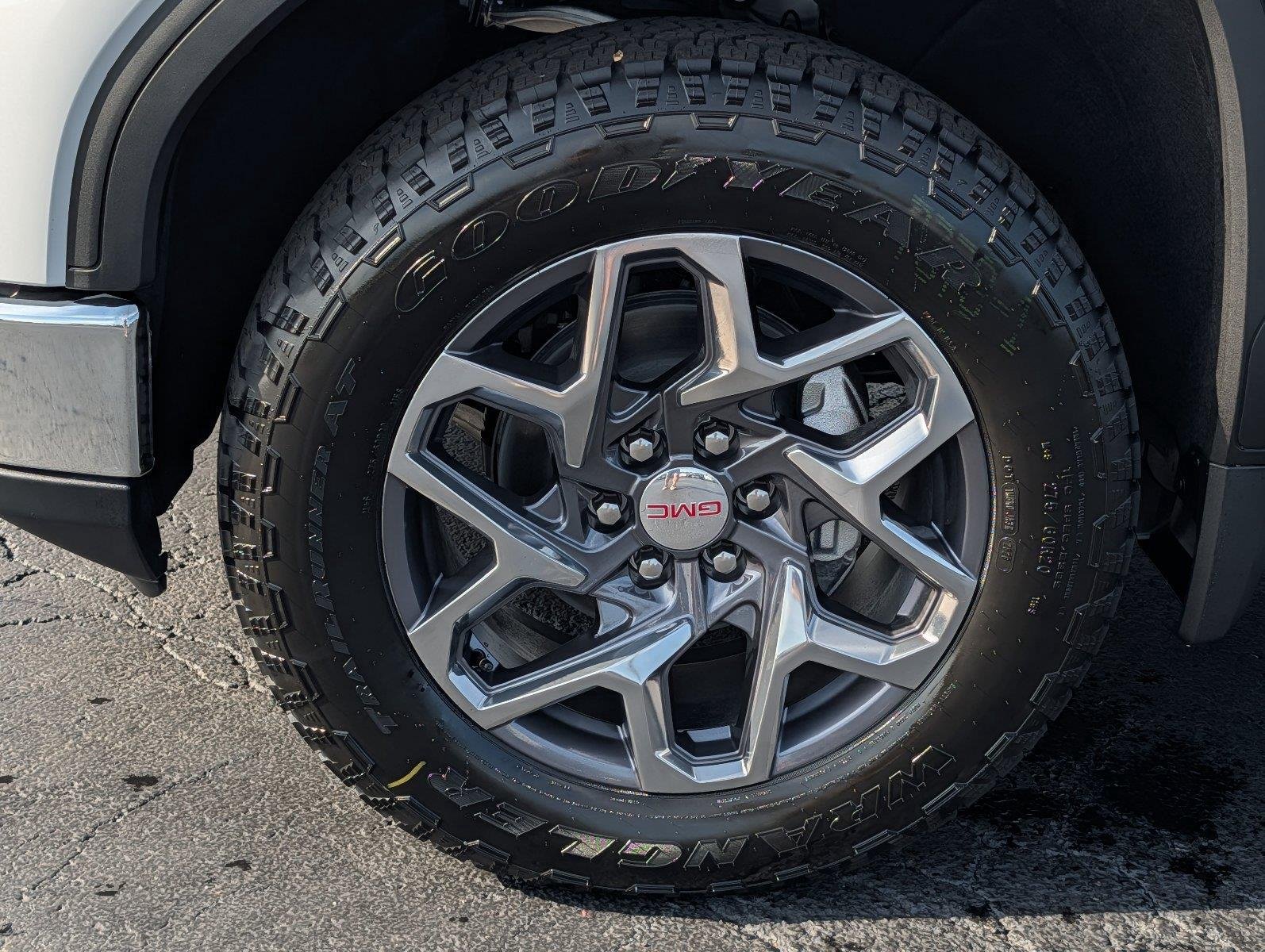 New 2026 Summit White GMC SLT image 10