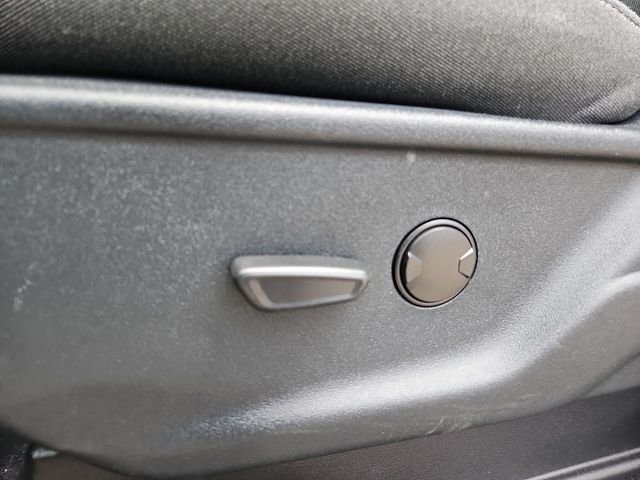 Used 2025 Black Ford XLT image 14