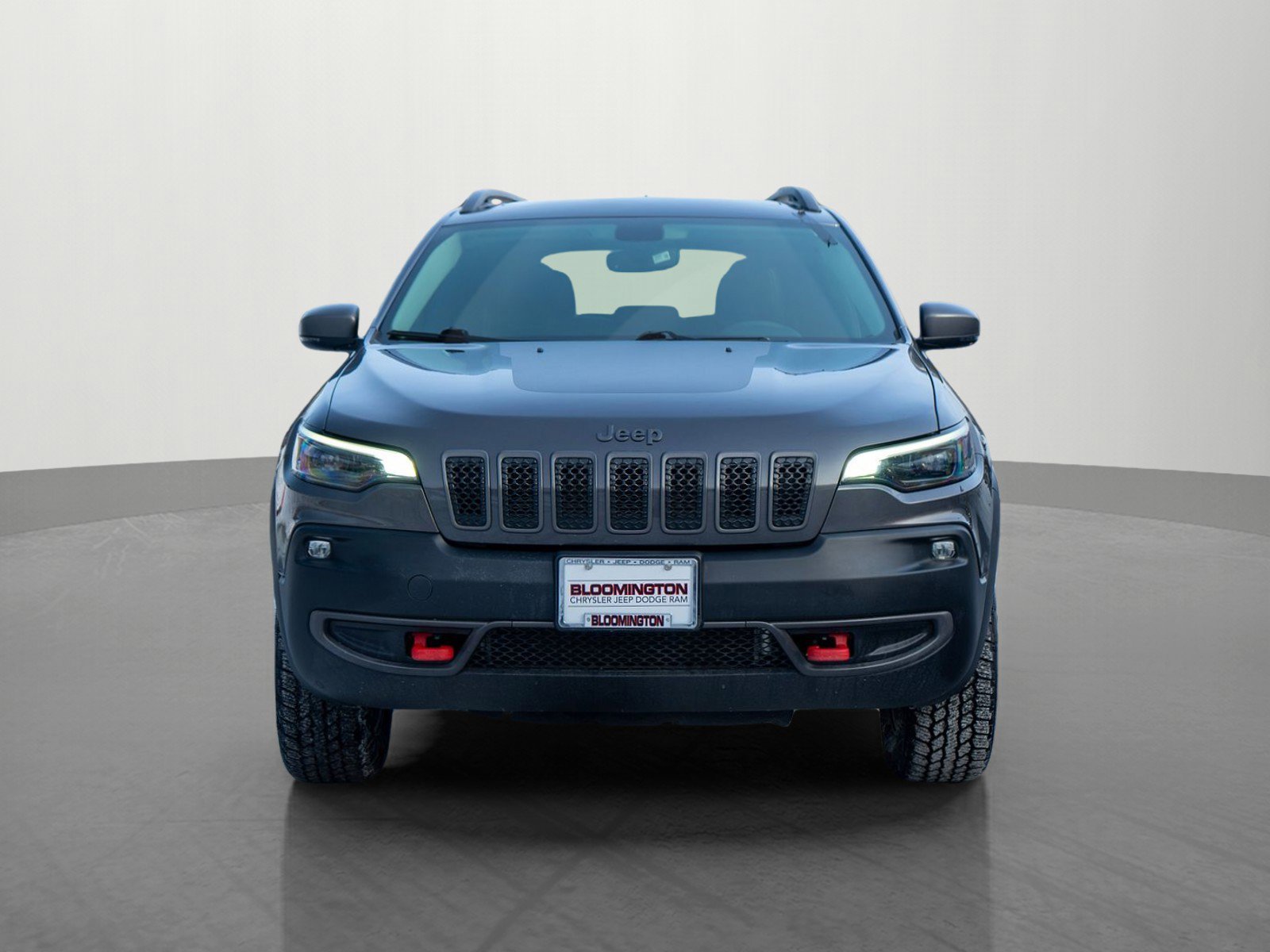 Used 2019 Jeep Cherokee Trailhawk with VIN 1C4PJMBX6KD451863 for sale in Minneapolis, Minnesota