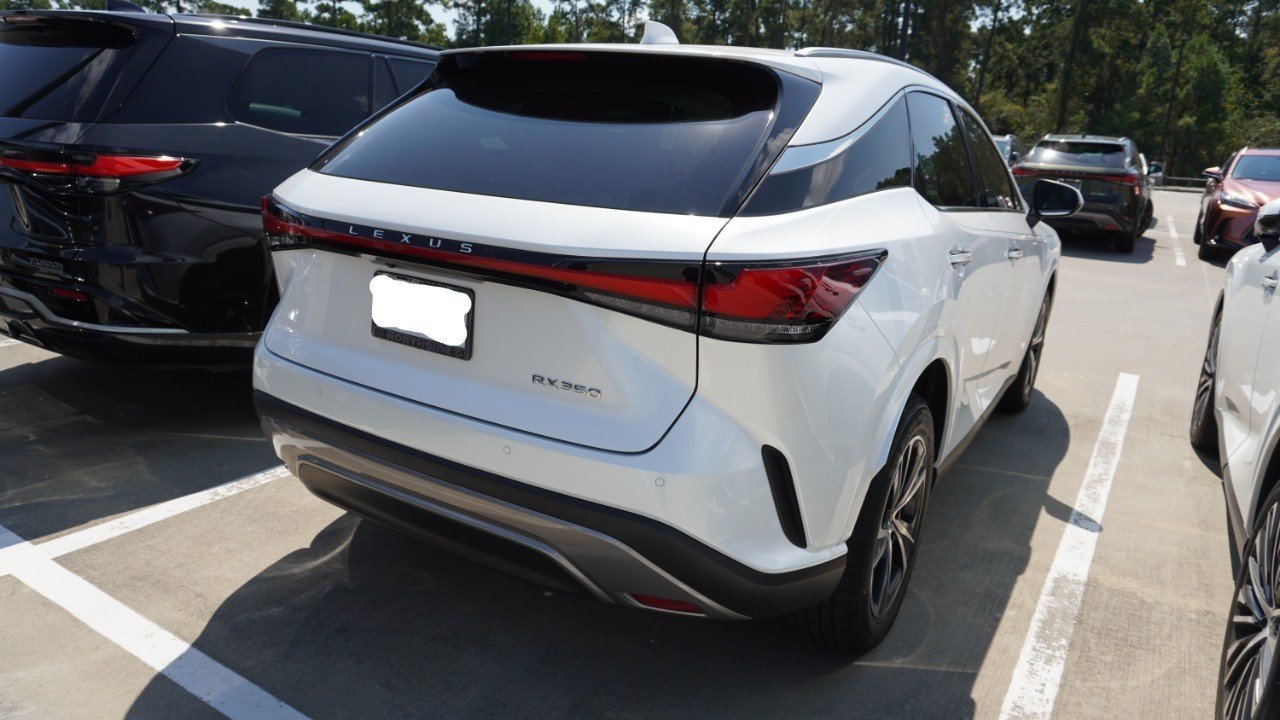 Certified Used 2024 White Lexus RX 350 Premium image 5