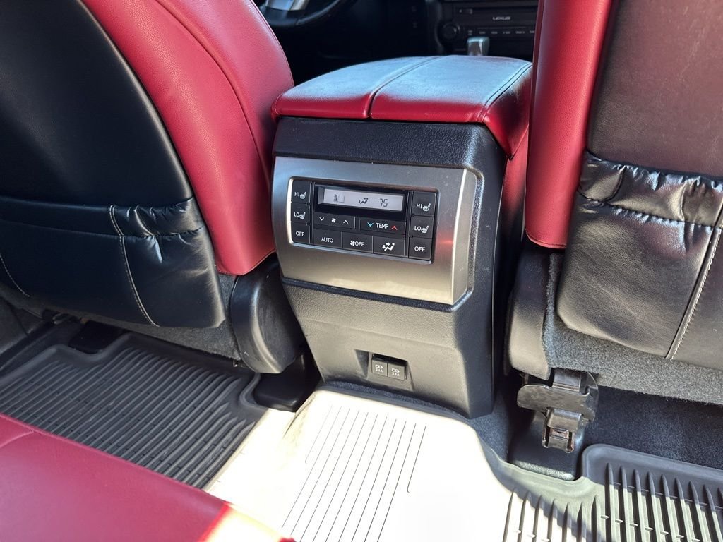 Used 2022 White Lexus 460 image 22