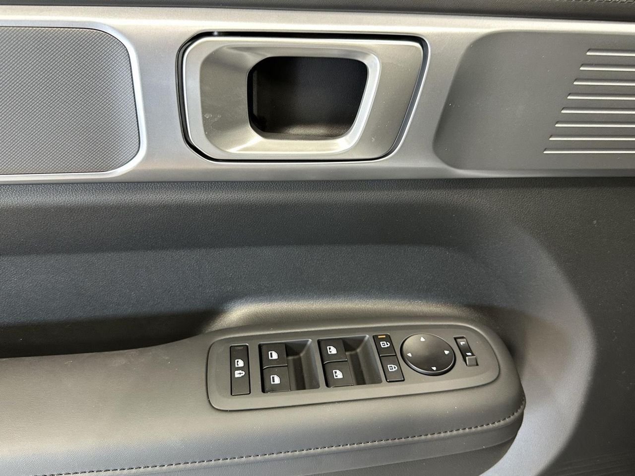 New 2026 Serenity White Hyundai XRT AWD image 29