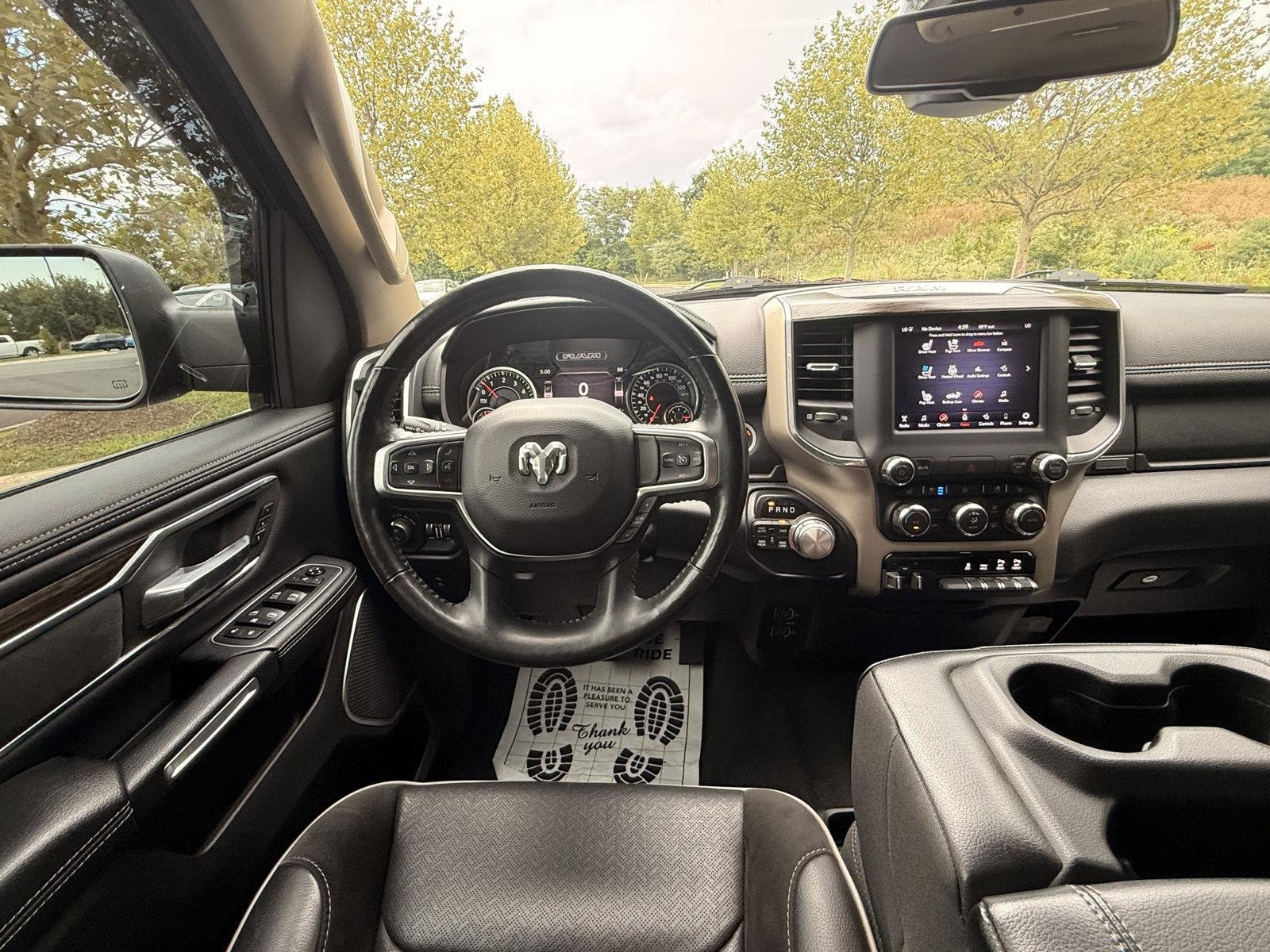 Used 2020 Diamond Black Crystal Pearlcoat Ram Laramie image 25
