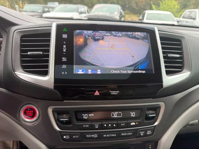Used 2016  Honda EX-L image 28