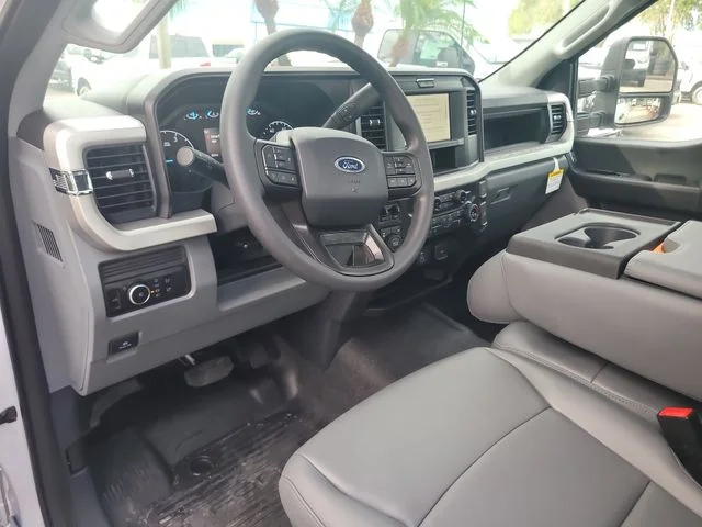 New 2026 Oxford White Ford XL image 14