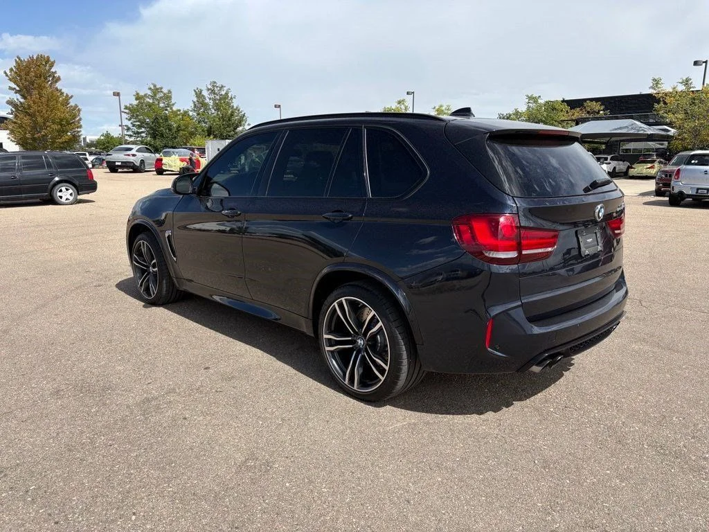 Used 2018 Black BMW Base image 7