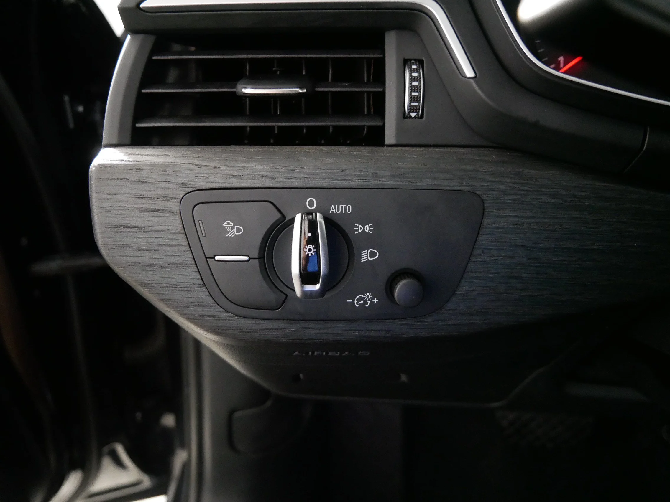 Used 2018 Gray Audi Premium image 26