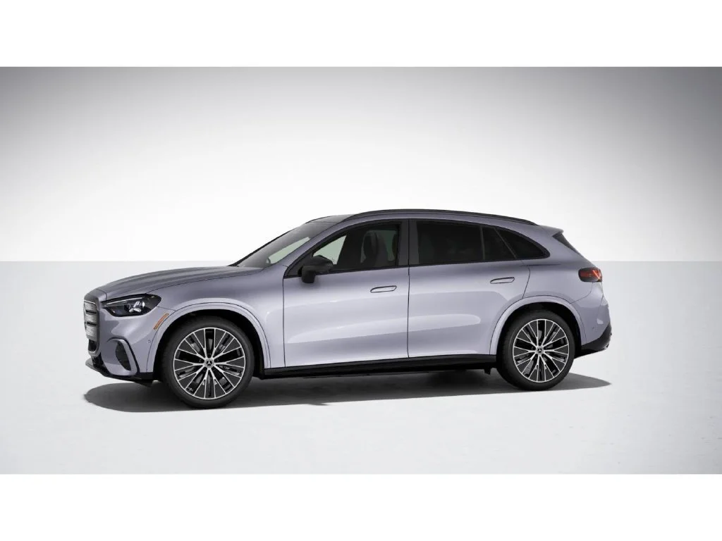 New 2027 Silver Mercedes-Benz GLC 400 image 36