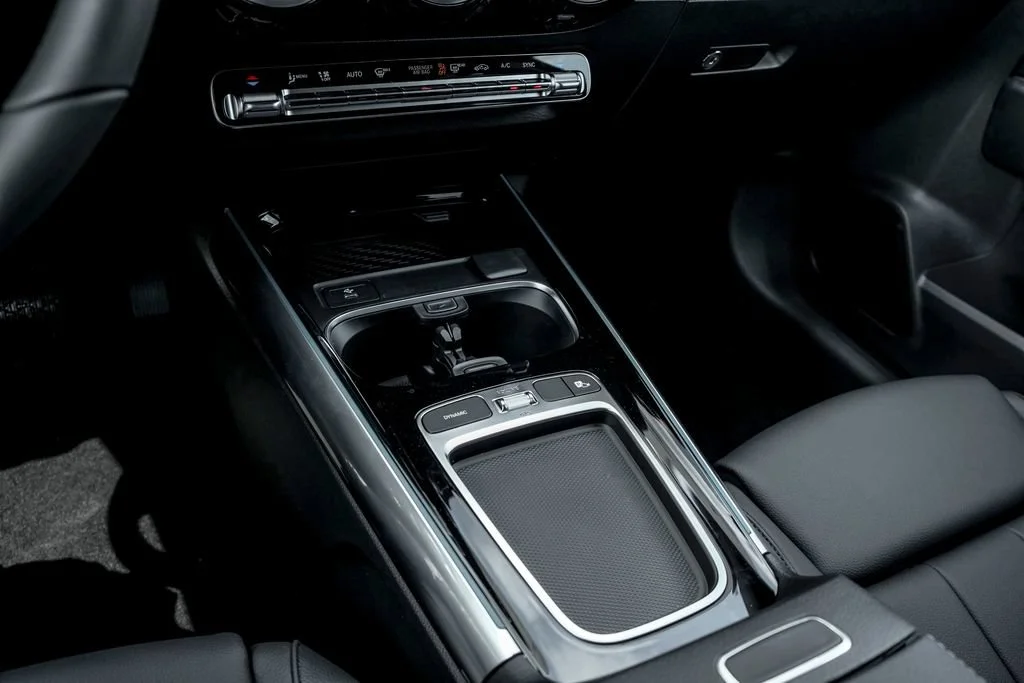 New 2026 Night Black Mercedes-Benz GLA 250 image 49