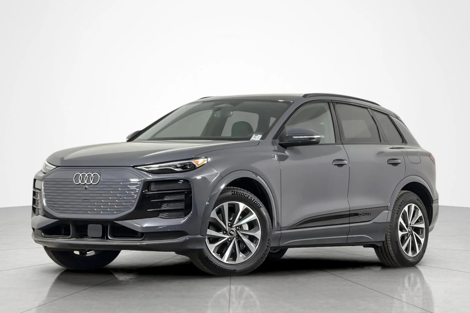 2027 Audi Q6 e-tron Premium quattro's photo