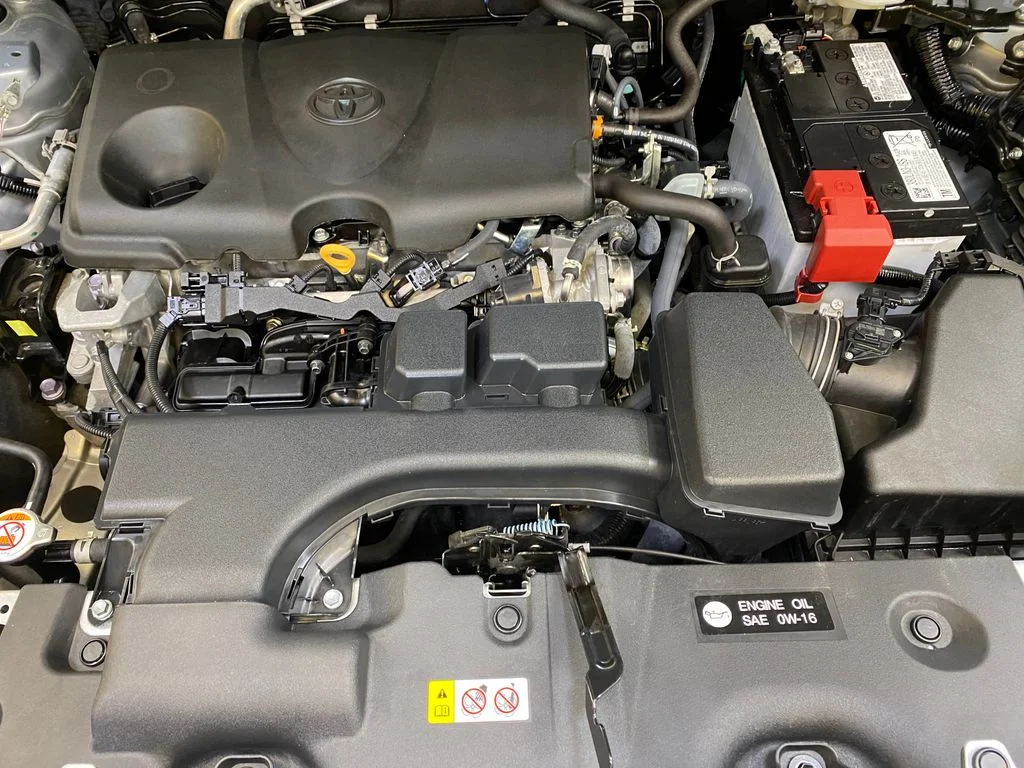 Used 2025 Silver Toyota LE image 10