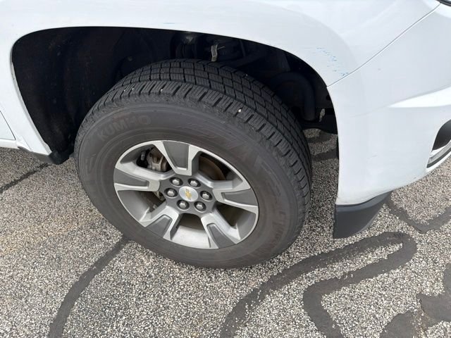 Used 2018 White Chevrolet Z71 image 4