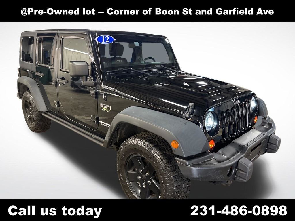 Used 2012 Black Jeep Unlimited Rubicon image 7