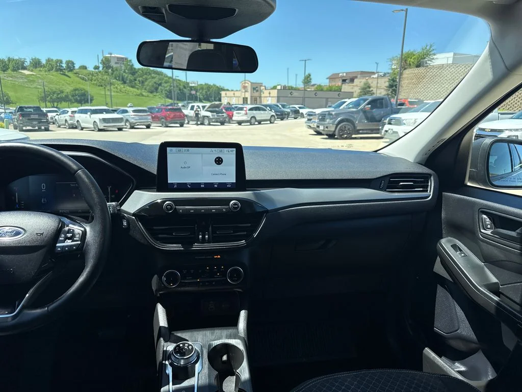 Used 2024 Silver Ford Active image 18