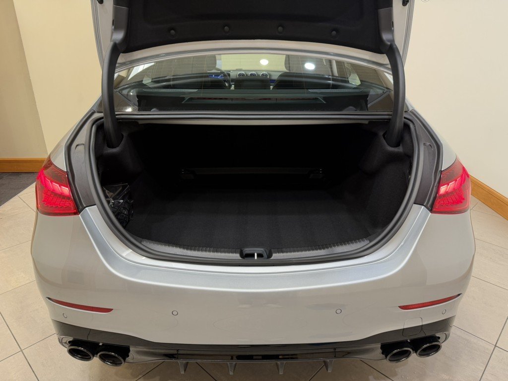 2025 Mercedes-Benz C-Class Sedan AMG C43 - Photo 31