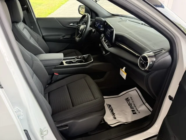 2026 Chevrolet Equinox LT - Photo 9