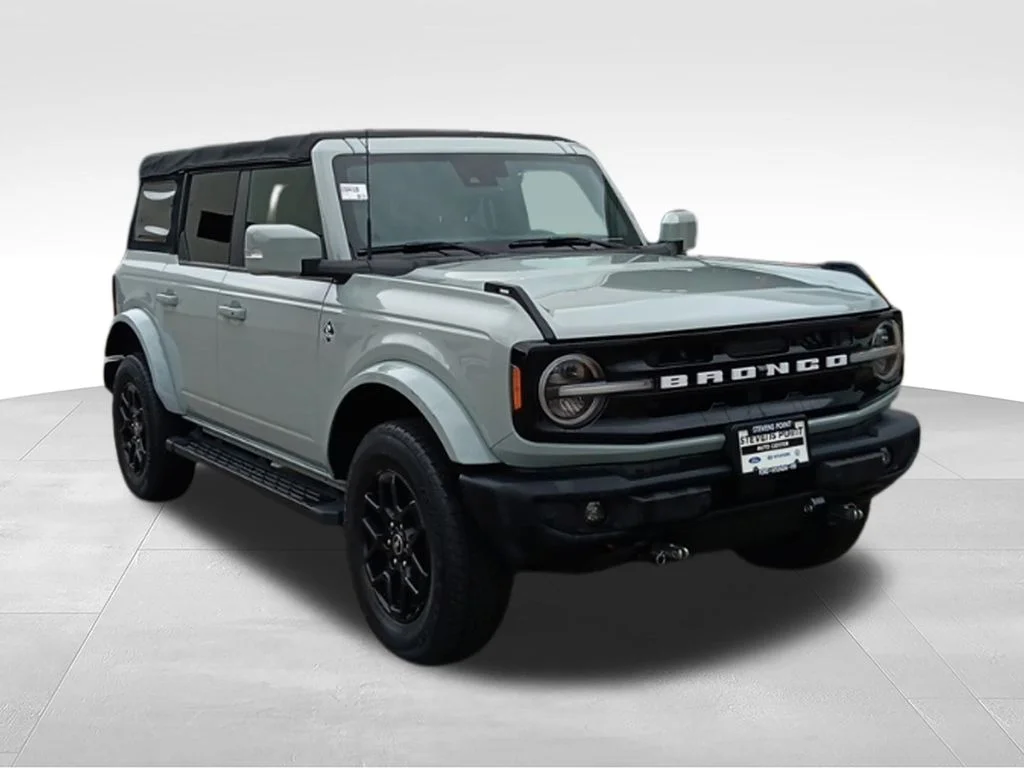 Used 2022 Cactus Gray Ford Outer Banks image 8