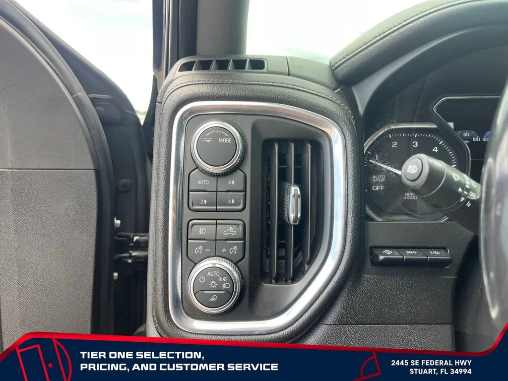 Used 2020 Onyx Black GMC Denali image 25